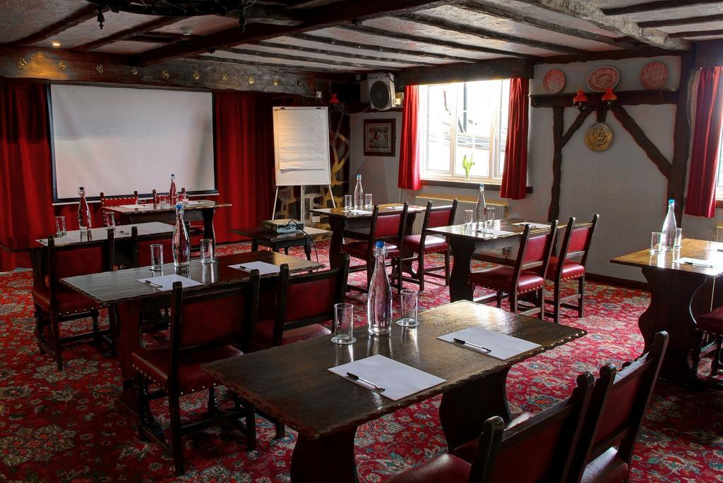 The Old White Lion Hotel Haworth Bagian luar foto