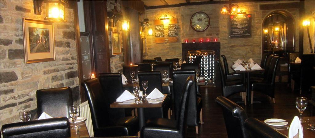 The Old White Lion Hotel Haworth Bagian luar foto