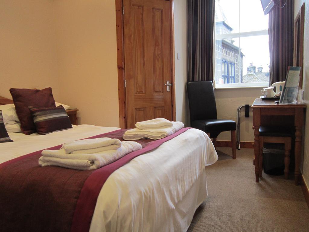 The Old White Lion Hotel Haworth Ruang foto