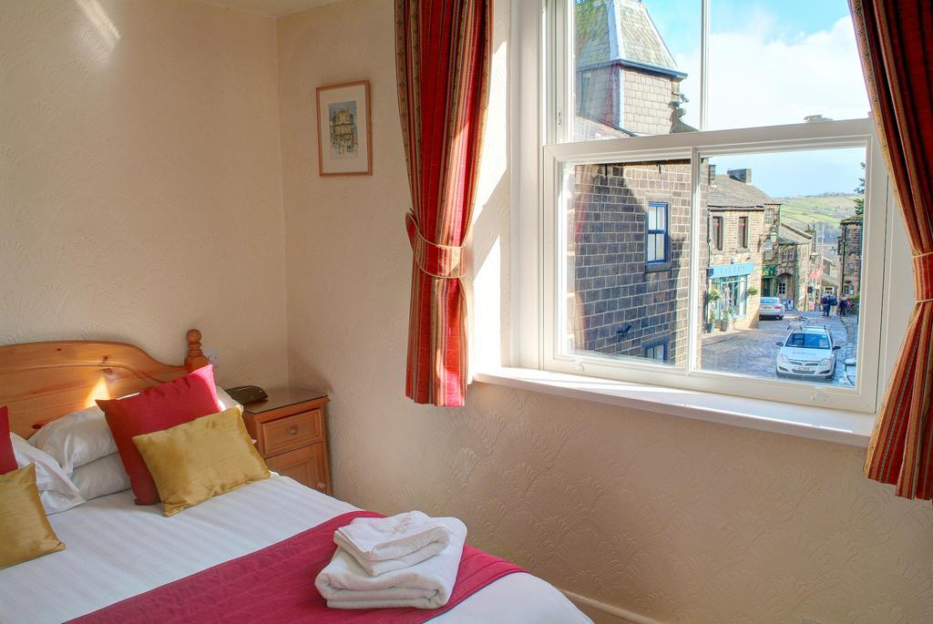 The Old White Lion Hotel Haworth Ruang foto
