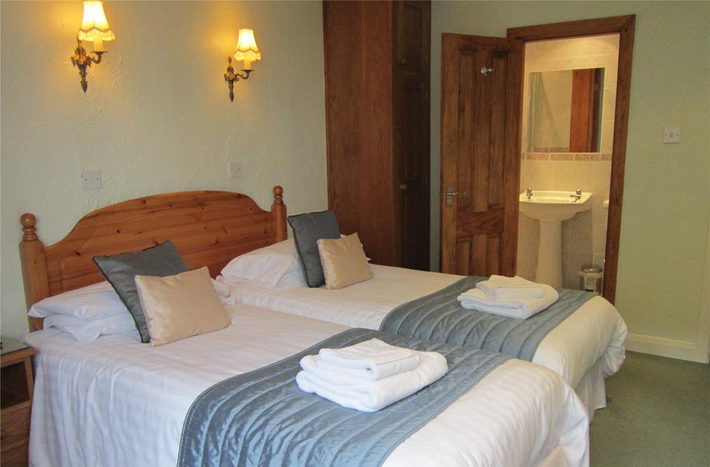 The Old White Lion Hotel Haworth Ruang foto
